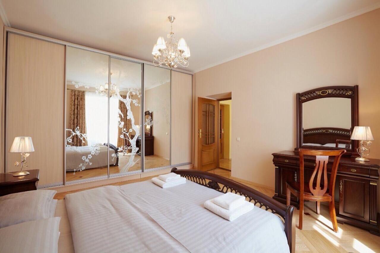 Myaparts B7 Daire Lviv Dış mekan fotoğraf